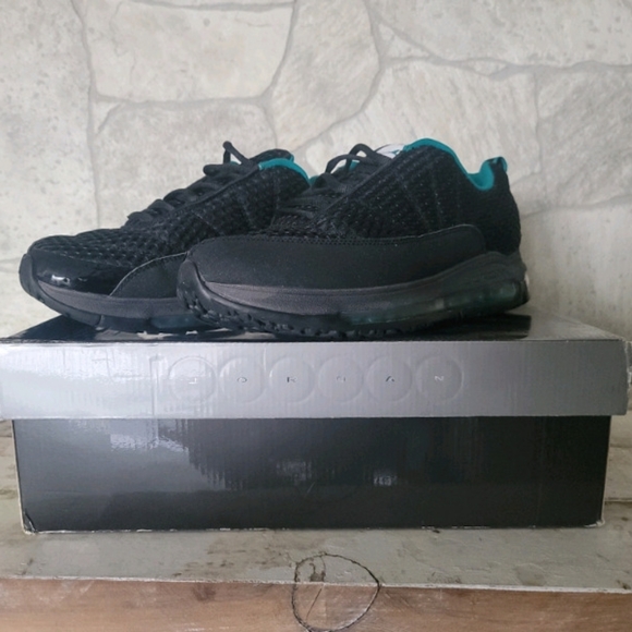 Air Jordan CMFT Max 12 - Picture 1 of 1